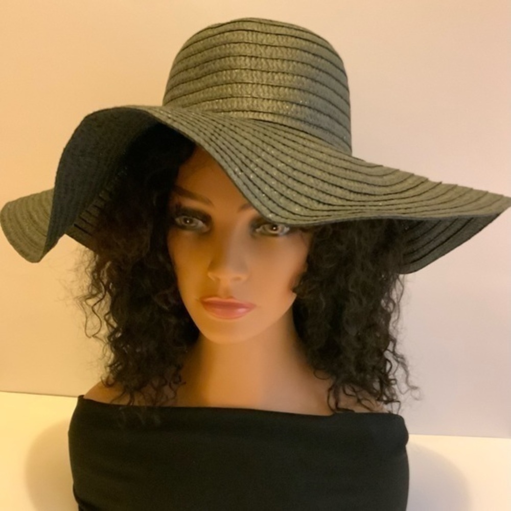Beach hat